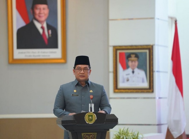 1sekda-riau-syahrial-abdi