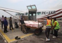 Amankan Pulau Rupat dari Karhutla, TNI AU Intensifkan Operasi Semai Garam