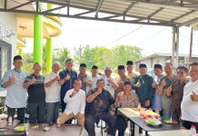 Silaturahmi Pemkab Padang Pariaman dengan Perantau PKDP Dumai Berlangsung Hangat dan Penuh Keakraban Silaturahmi Pemkab Padang Pariaman dengan Perantau PKDP Dumai Berlangsung Hangat dan Penuh Keakraban