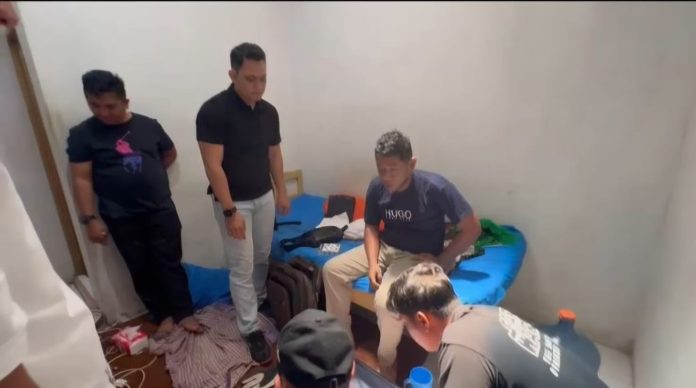 4400703944-1001201449