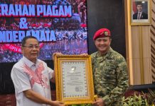 Pangkopassus Beri Penghargaan kepada Junaedi Zhang atas Kontribusi untuk Fasilitas Grup 3 Kopassus Dumai